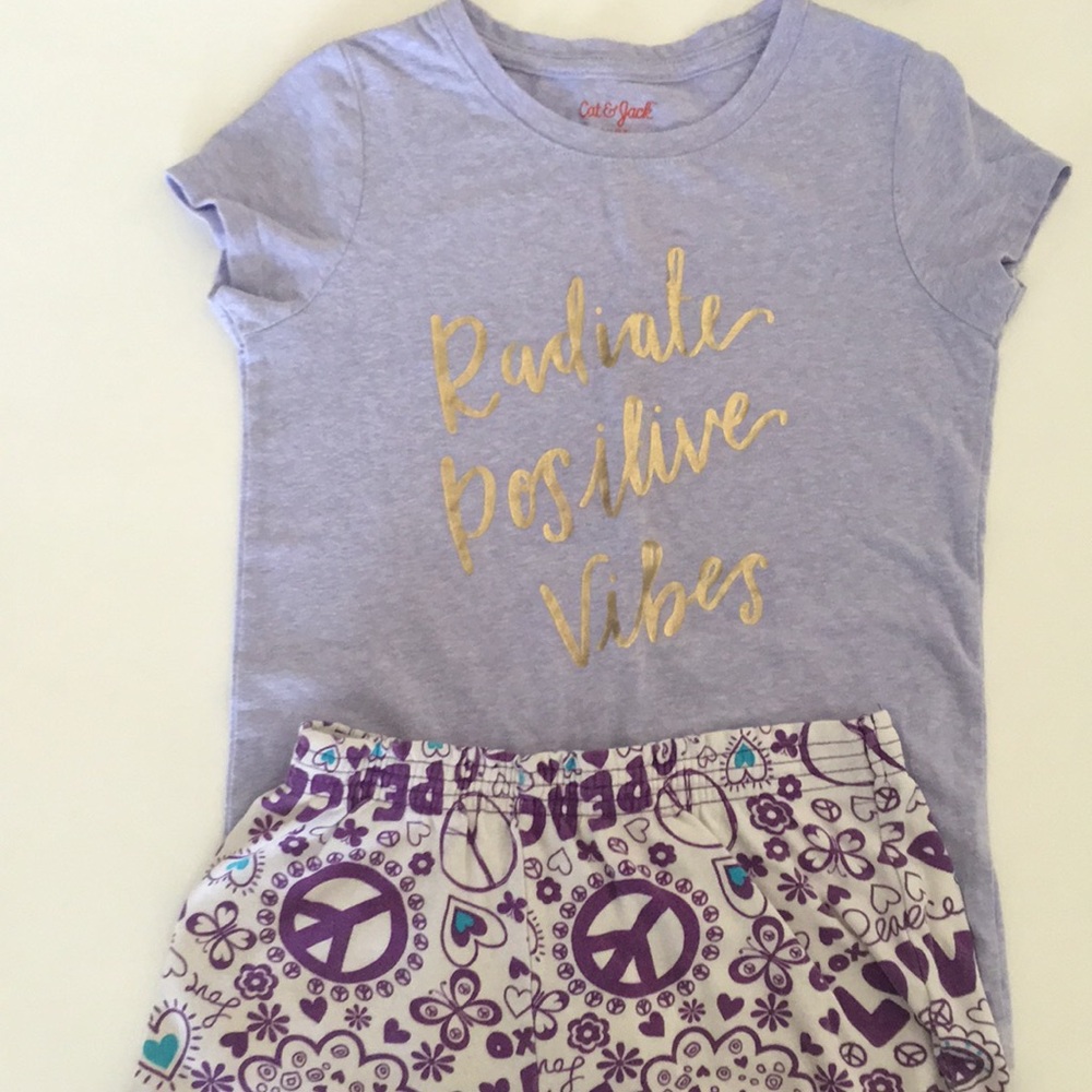 SALE❤️3 for $15❤️Girl’s Shirt & Shorts Sz 6X